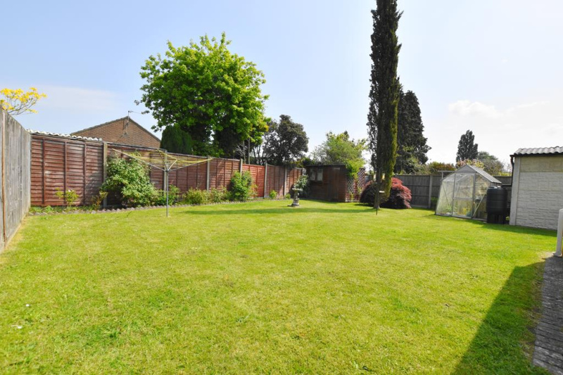 Character 4 Double Bedroom Bungalow Dixon Kelley